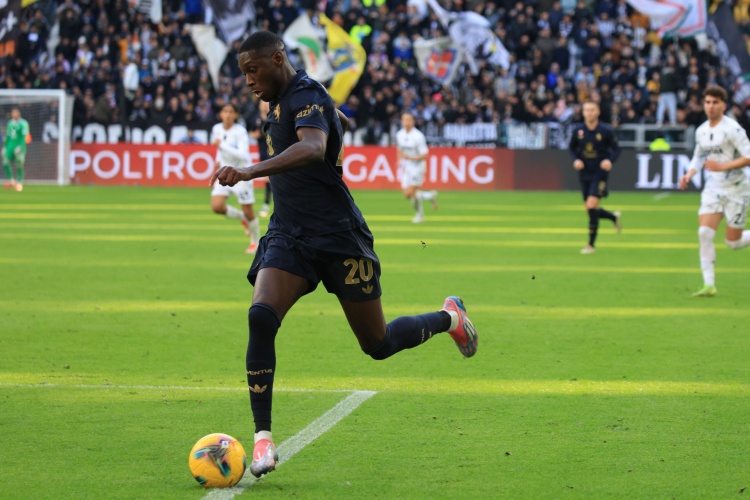 开云-罗马诺：穆阿尼保持冷静&amp;仍在耐心等待尤文，未与其他俱乐部谈判