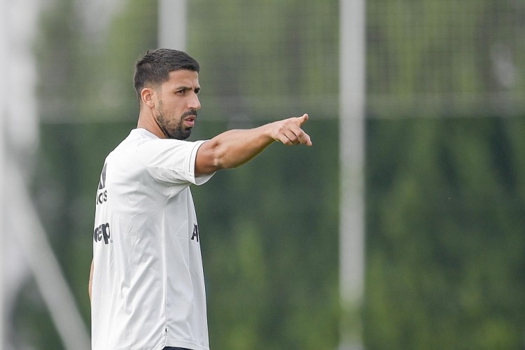 开云体育网址-赫迪拉：德甲进球数量五大联赛最多，这里对前锋来说简直是天堂